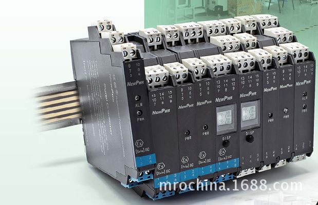 南京优倍NPGL-C11111D一入四出隔离器 变送四路隔离电信号