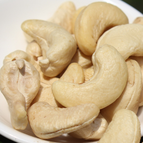 Original Raw Cashews 500g Bulk Snack Food Nuts Wholesale Xinjiang Specialty Dry Fruits One-Stop Delivery