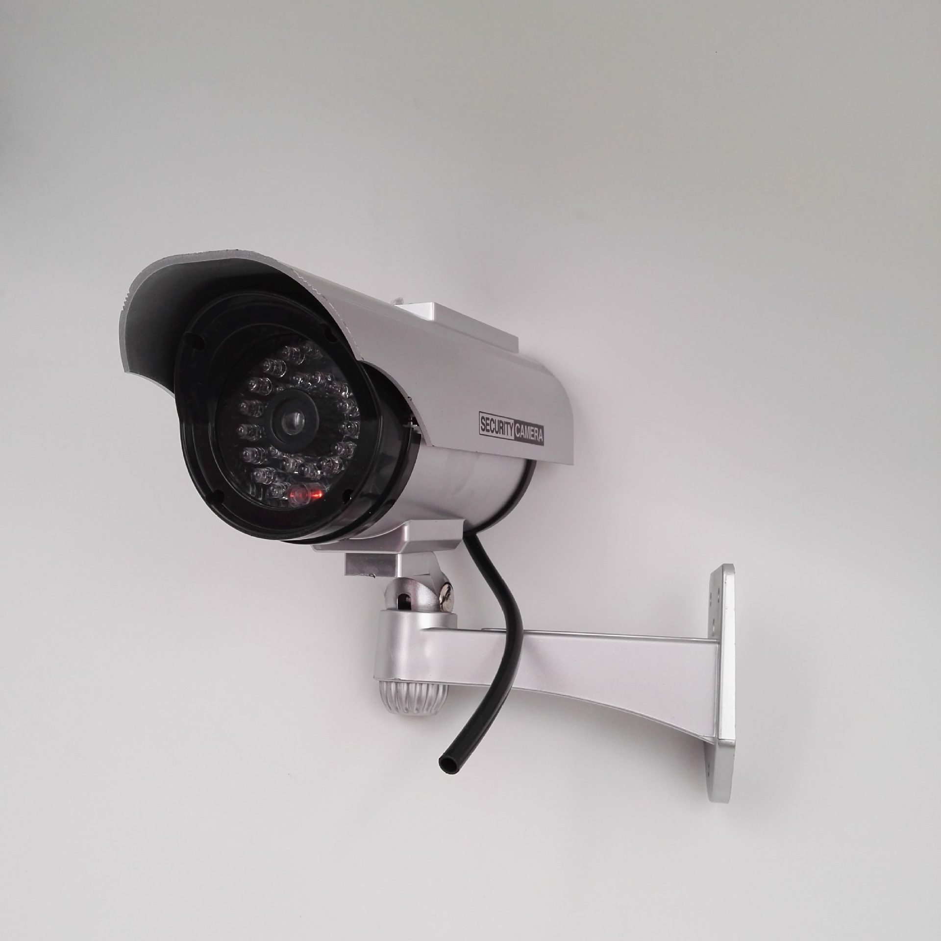 Simulation surveillance camera wholesale solar power supply camera security monitoring equipment