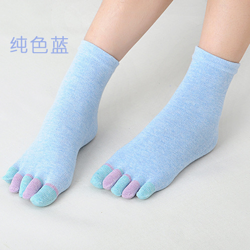 Venta directa de fábrica calcetines de algodón de color para mujer primavera y otoño color Toe calcetines sudor-absorbente tubo corto media pantorrilla estilo coreano calcetines de punta