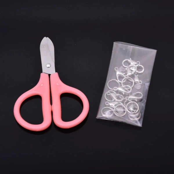 Scissors 1 handle+5 lobster buckle+5 circles