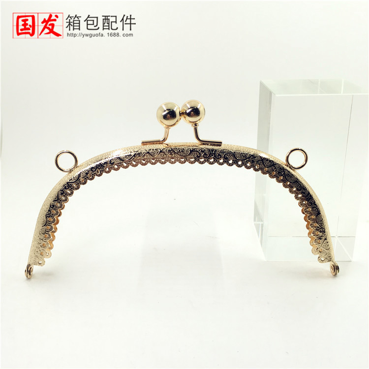 16.5CM arco en relieve encaje boquilla de oro DIY bolsa de oro común bronce, oro ligero