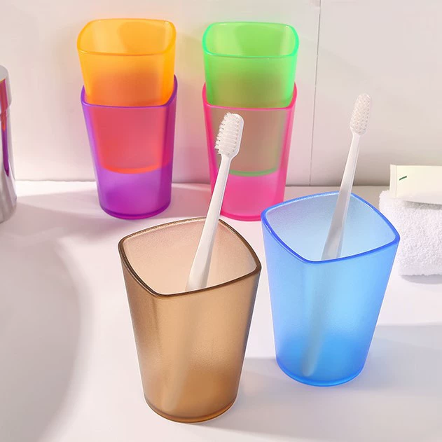 Transparent color plastic cup with cup with lemonade cup glass frosted fruit juice drink advertising cup