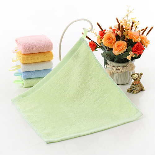 Hook bamboo fiber small square towel 30*30 baby face towel children's saliva towel kindergarten small towel wholesale
