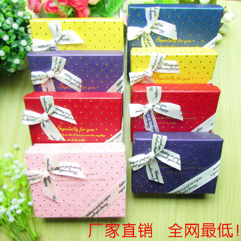 饰品盒批发 9格巧克力盒批发红色喜糖盒小礼品盒 长方形礼盒小