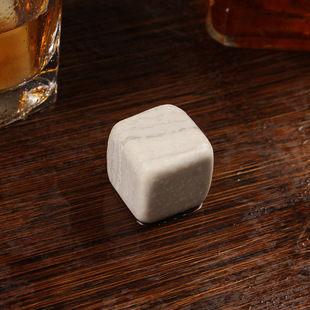 ��ɫ�A�Ƿ��α���ʯ2x2x2cm��ʿ��ʯ�^�ҾӏN���t����Ʊ�ʯ���l