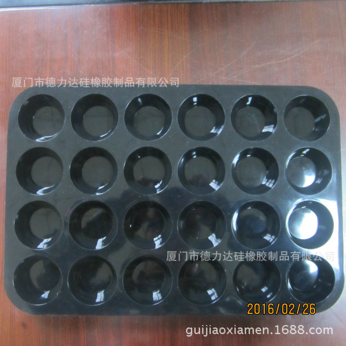 液态硅胶医疗模具高精度制造设计三腔导尿管接头硅胶模具