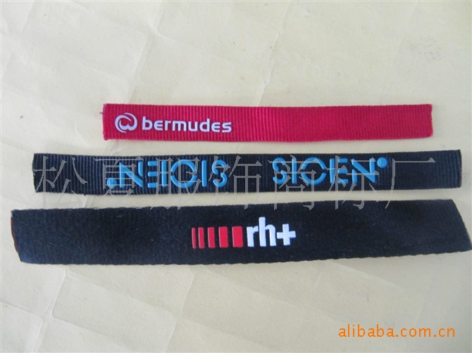 环保TPU功能标袖口袖袢拉头反光标皮标厂家