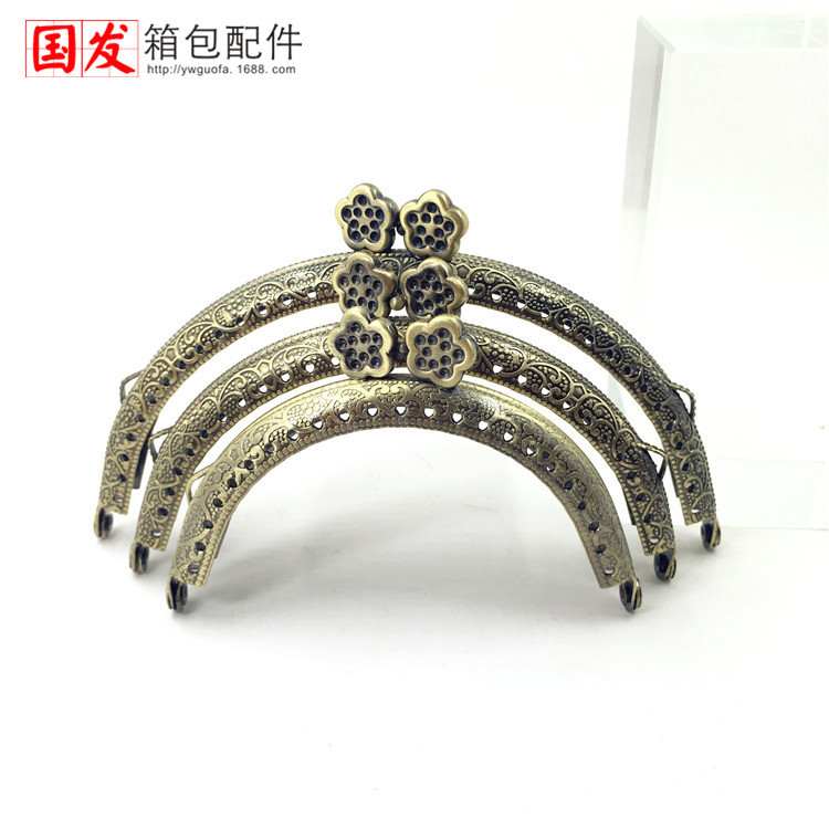 8.5cm, 10.5cm, 12.5cm semicircular flor de ciruela en relieve boca de oro bronce