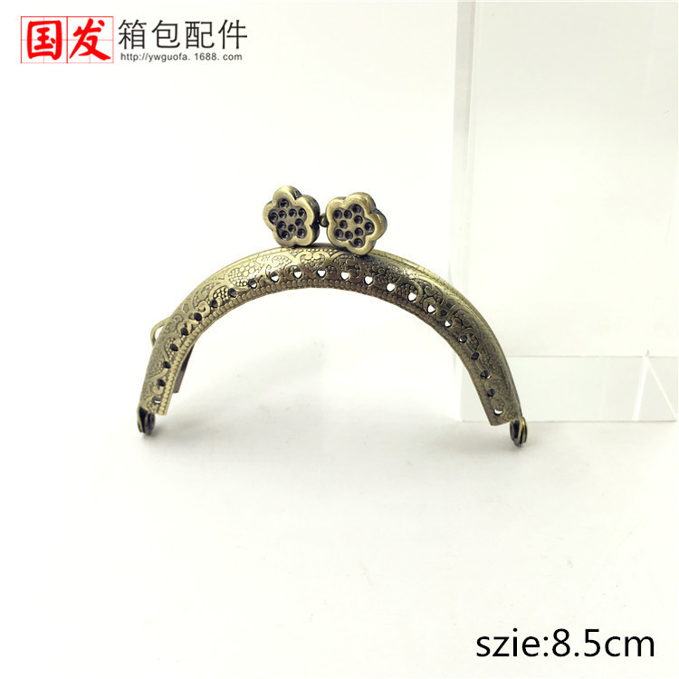 8.5cm, 10.5cm, 12.5cm semicircular flor de ciruela en relieve boca de oro bronce