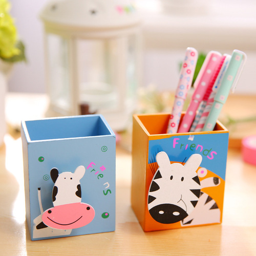 BT005 Korean creative stationery with note holder wooden cute painted animal pen holder T