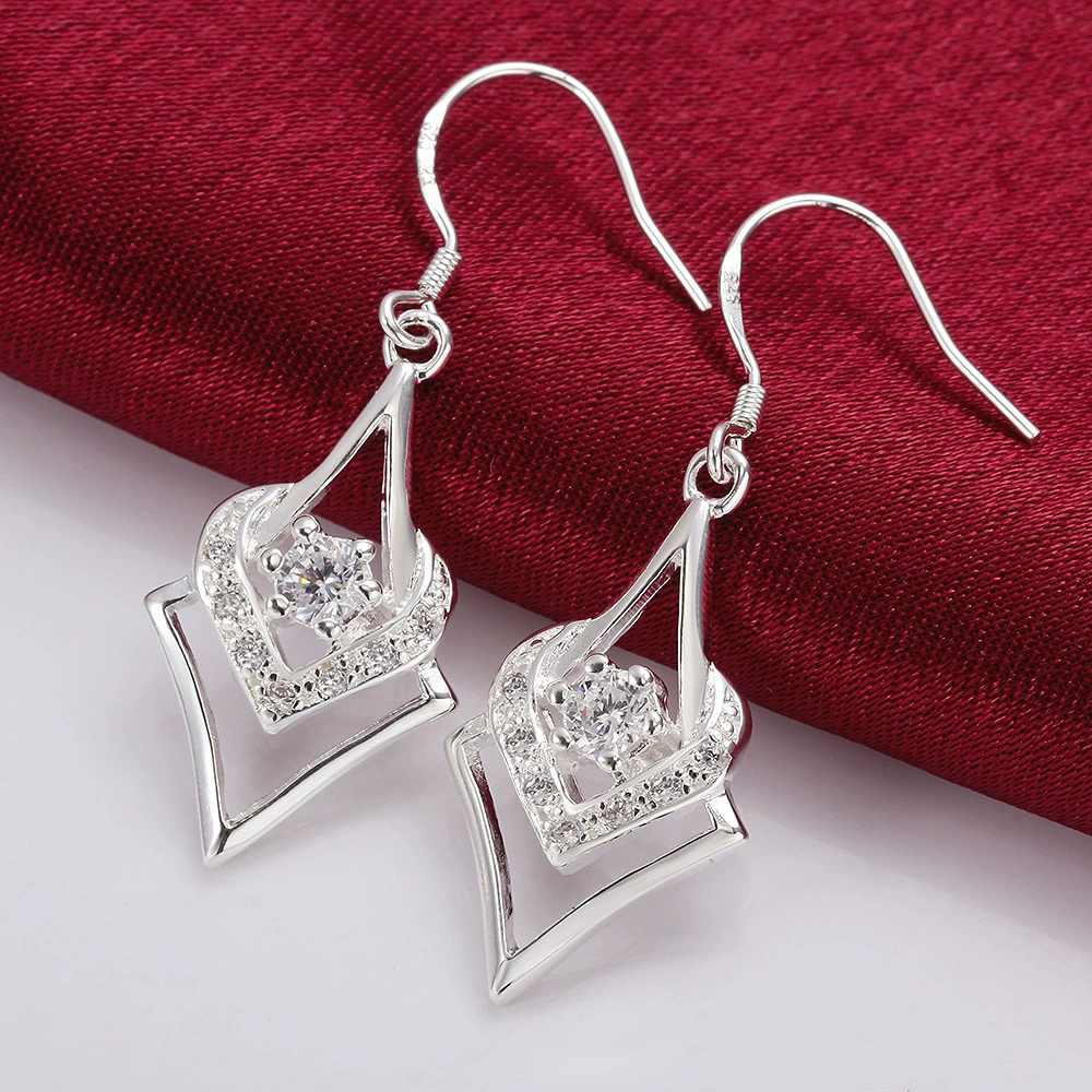 Earrings, fashionable creative accessory, European style, wholesale