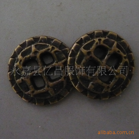 合金古铜色方孔四眼扣休闲风衣服装五金扣外套棉衣金属纽扣