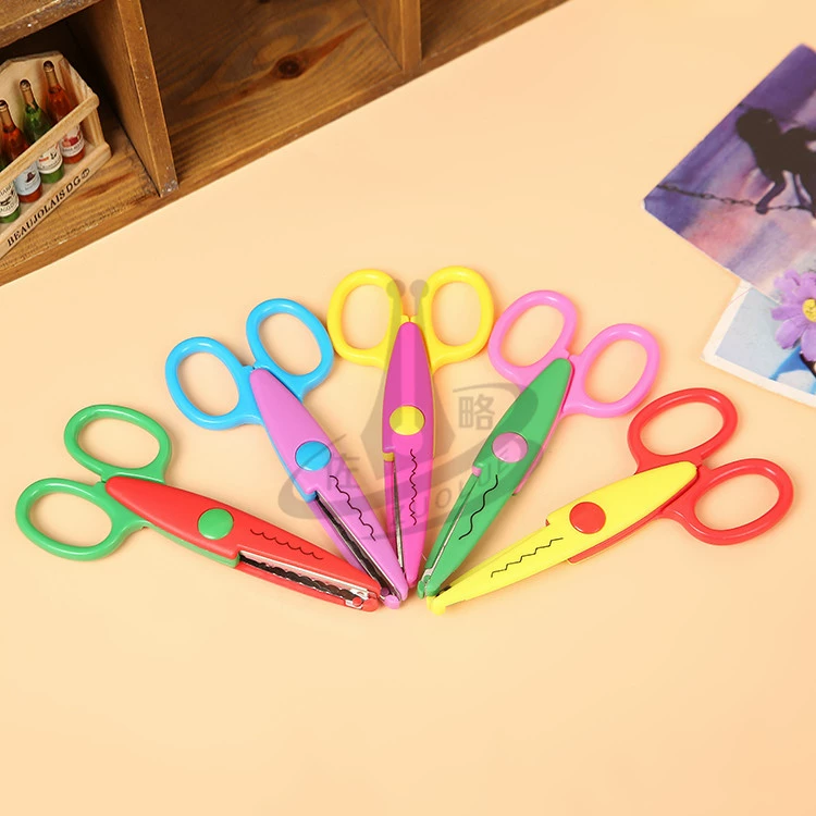 Пластиковые ножницы для детской безопасности, сделанные вручную, фотоальбом «сделай сам», кружевные ножницы для студентов, 5inch веселых ножниц для детского сада