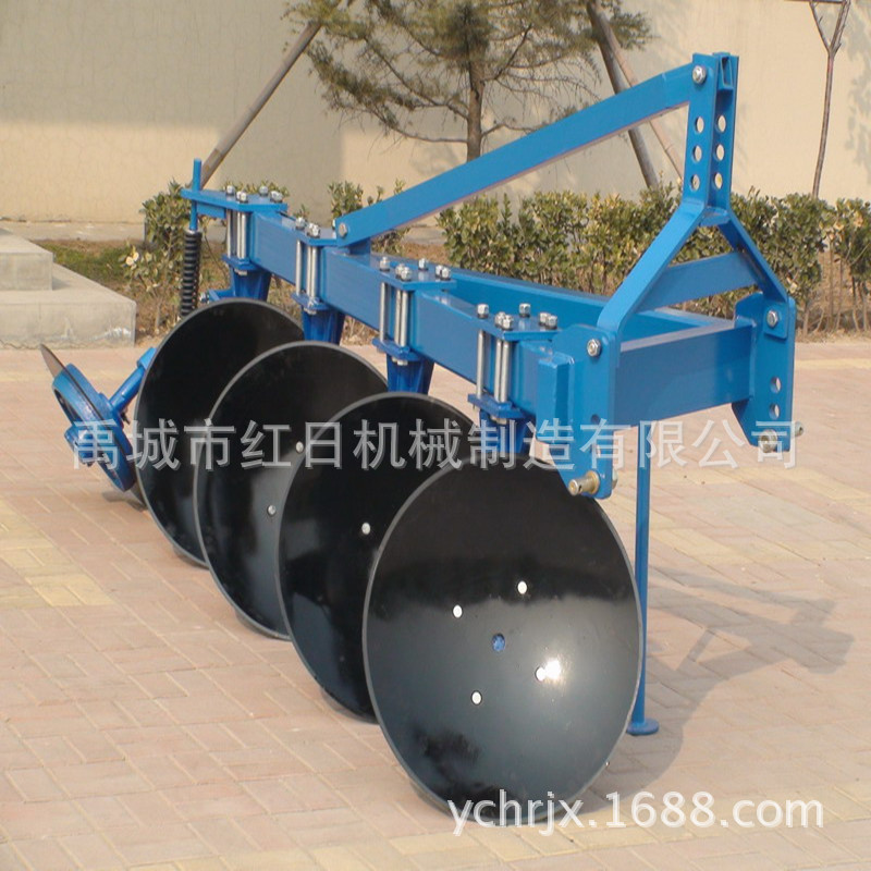 圆盘犁生产厂家　农用翻地圆盘犁　开荒整地圆盘犁