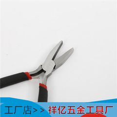 Factory supplies 4.5-inch flat-nosed pliers, smooth-nosed pliers, flat-jaw pliers, and combination pliers.