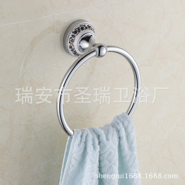 Shengruijia baño hardware colgante azul y blanco porcelana toalla anillo cerámica toalla rack Acero inoxidable toalla anillo transfronterizo