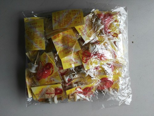 Wholesale red worm clip, earthworm red worm binder, fish bait knotter, fishing gear accessories