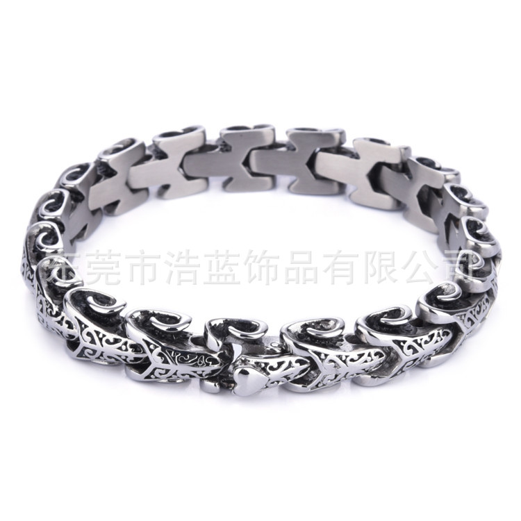 复古潮男士钛钢手链雕花纹龙骨朋克手镯跨境热卖手工饰品厂家直销