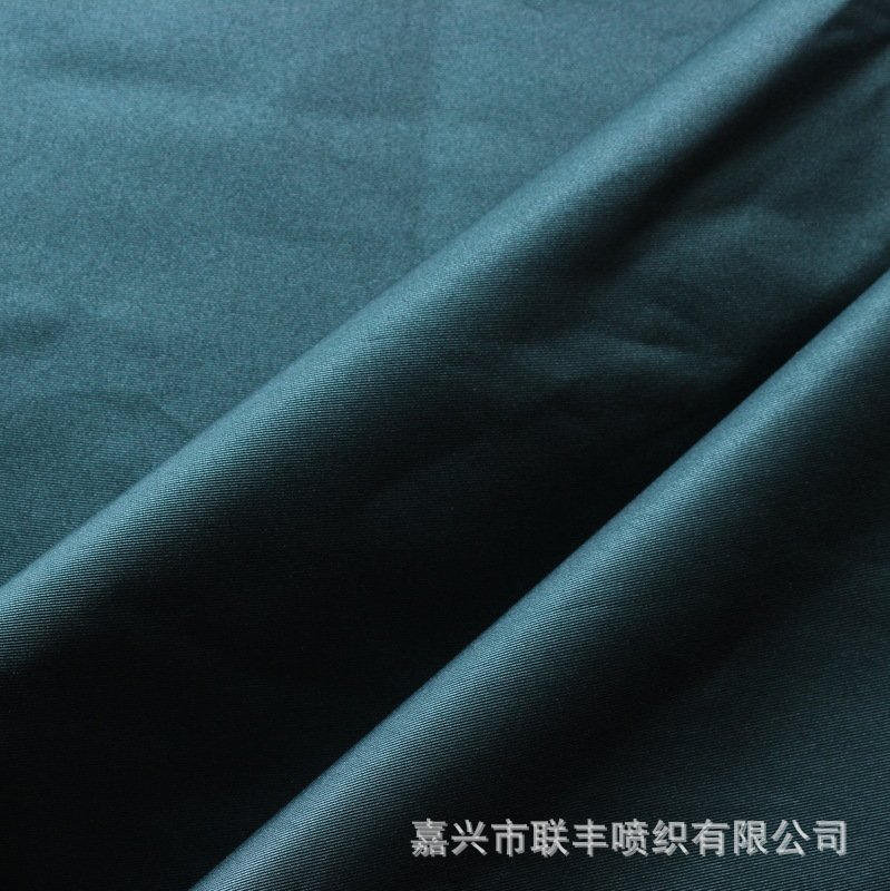 320D涤纶塔丝隆塔丝绒染色PU环保杜邦白胶透气透湿涂层 滑雪服料