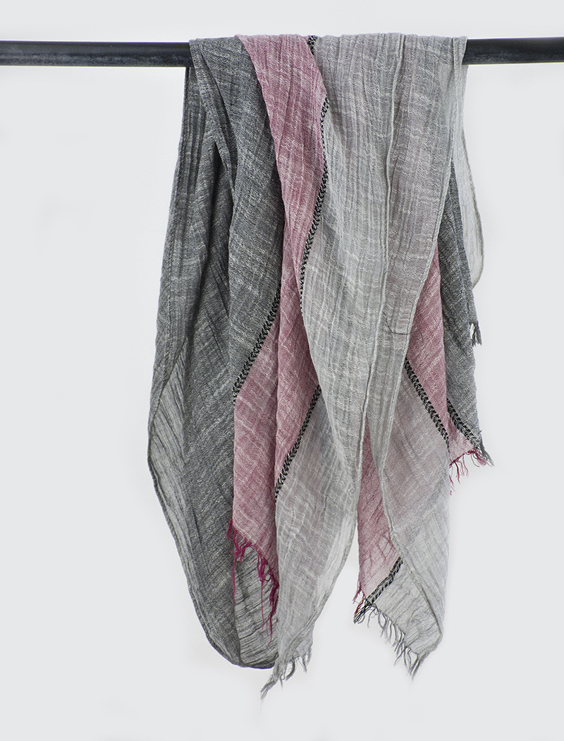 블랙 데이트 그레이