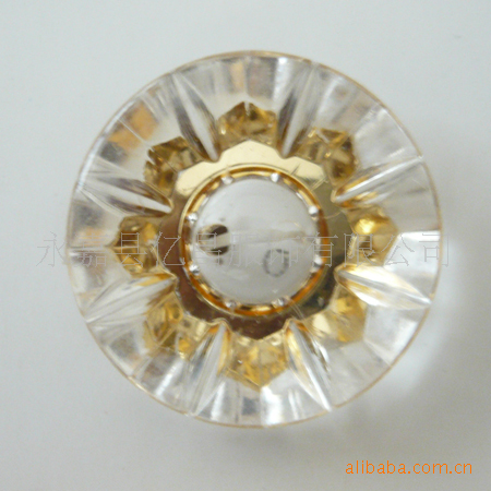 台湾透明压克力镀金底纽扣大衣外套烫金底亚克力扣子梅花时装扣