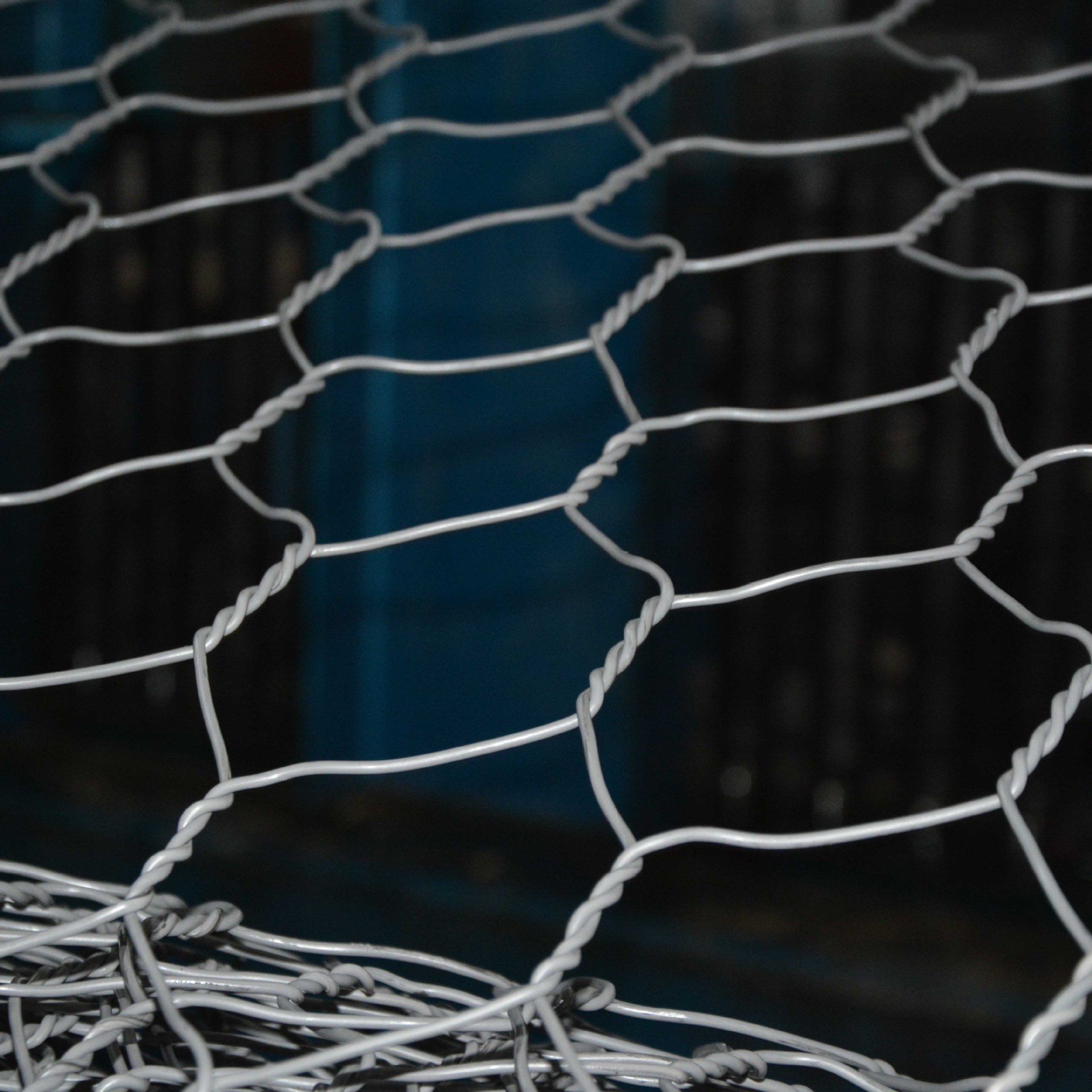 堤坝防护镀锌石笼网 镀高尔凡石锌铝合金格宾网 防冲刷格宾石笼