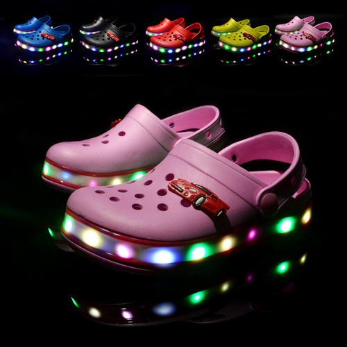 LED light shoes new children's hole shoes summer baby beach shoes EVA hollow boys and girls shoes wholesale