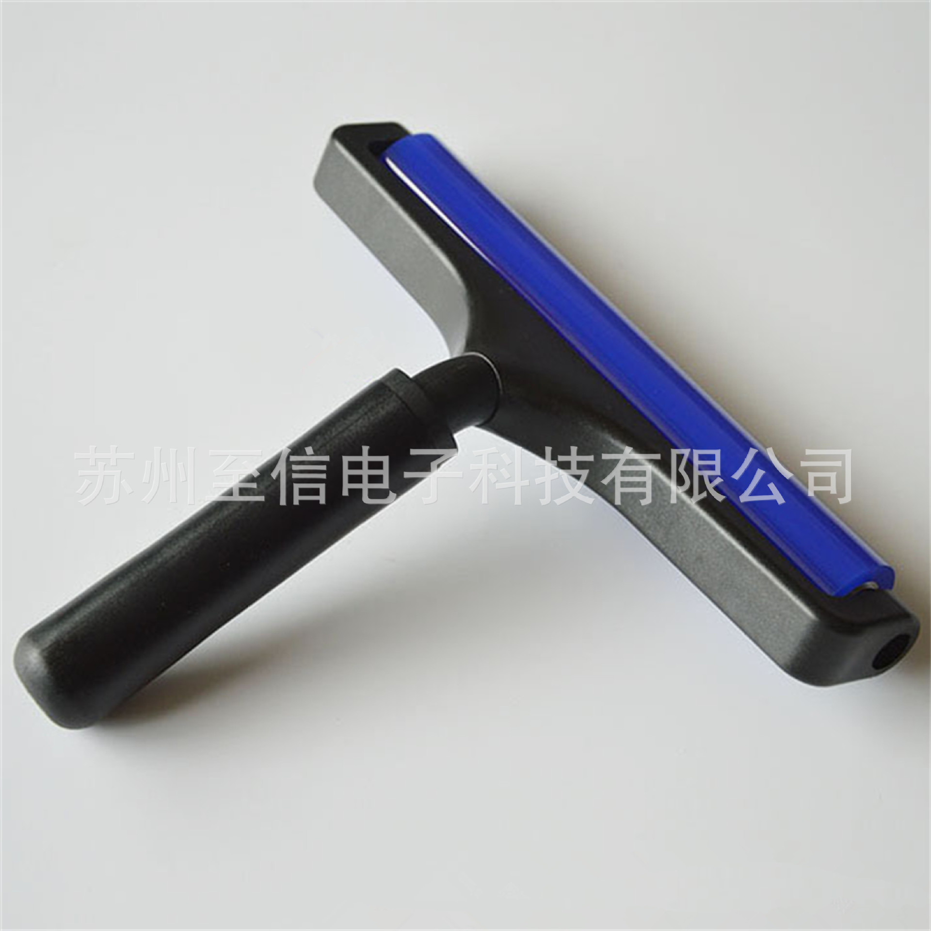 供应6寸黑色全塑矽胶粘尘滚轮  塑料支架圆柄滚筒 手动除尘滚轮