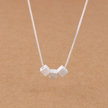 �n���Ʒ�r��OLŮʿ�ֹ����w���z���K�机��s���|�i�����朵���