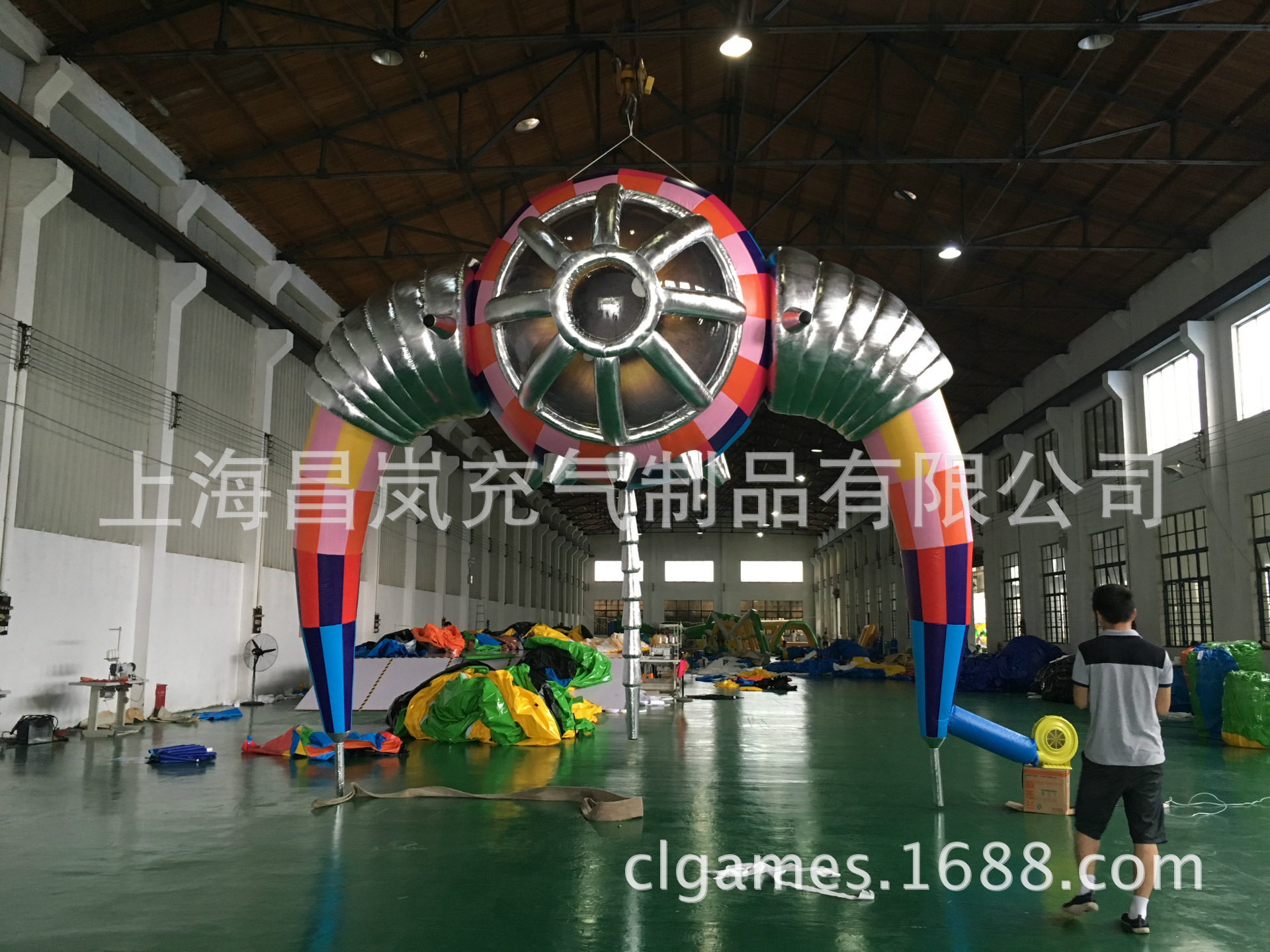 厂家供应异形充气拱门外星人眼球彩色开业拱门PVC夹网布美陈气模