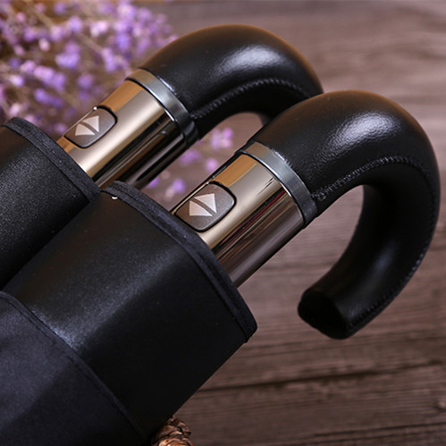 Paraguas automático de 10 huesos de apertura automática y recepción de pegamento negro opaco protección solar paraguas de sol mango curvo paraguas triple logotipo publicitario