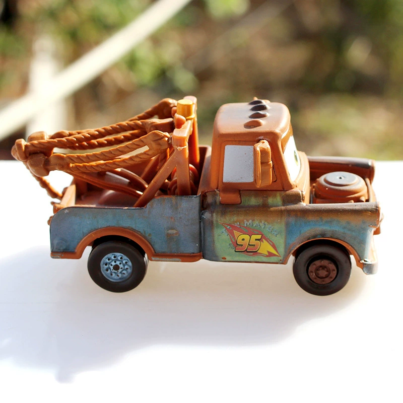 Cars toy car model second generation Mater off-line Queen racer McQueen Sally car king