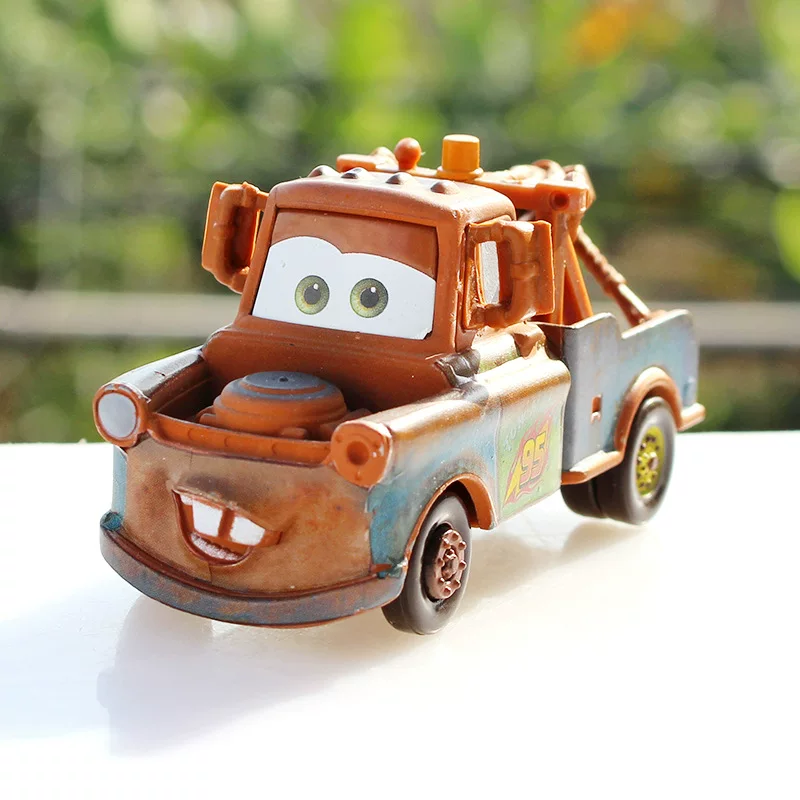 Cars toy car model second generation Mater off-line Queen racer McQueen Sally car king