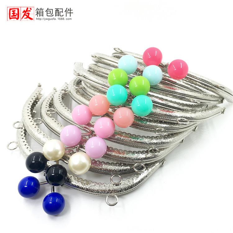 Sin stock, para hacer: 16.5Cm, encaje en relieve curvo, boca de caramelo, oro, plata 0461-YS