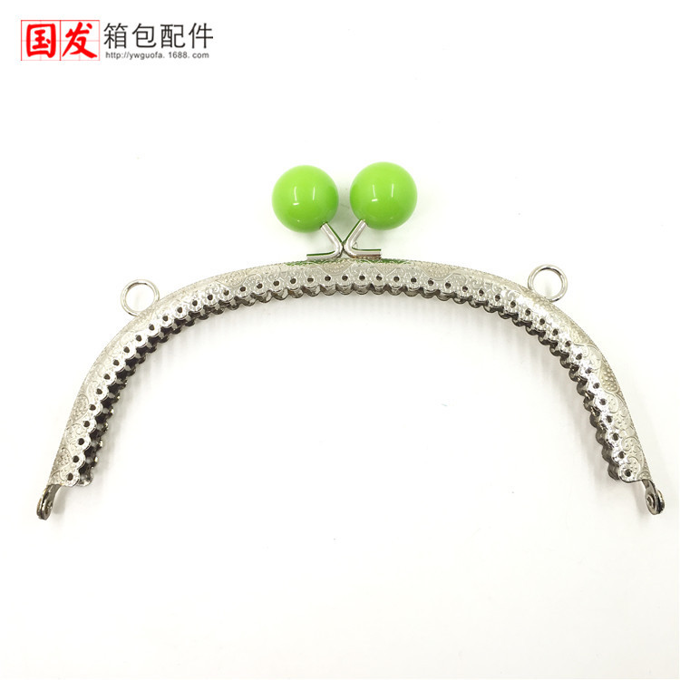 Sin stock, para hacer: 16.5Cm, encaje en relieve curvo, boca de caramelo, oro, plata 0461-YS