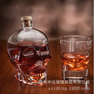 创意750ml伏特加骷髅头红酒瓶 海盗骷髅头洋酒瓶 醒酒器 批发