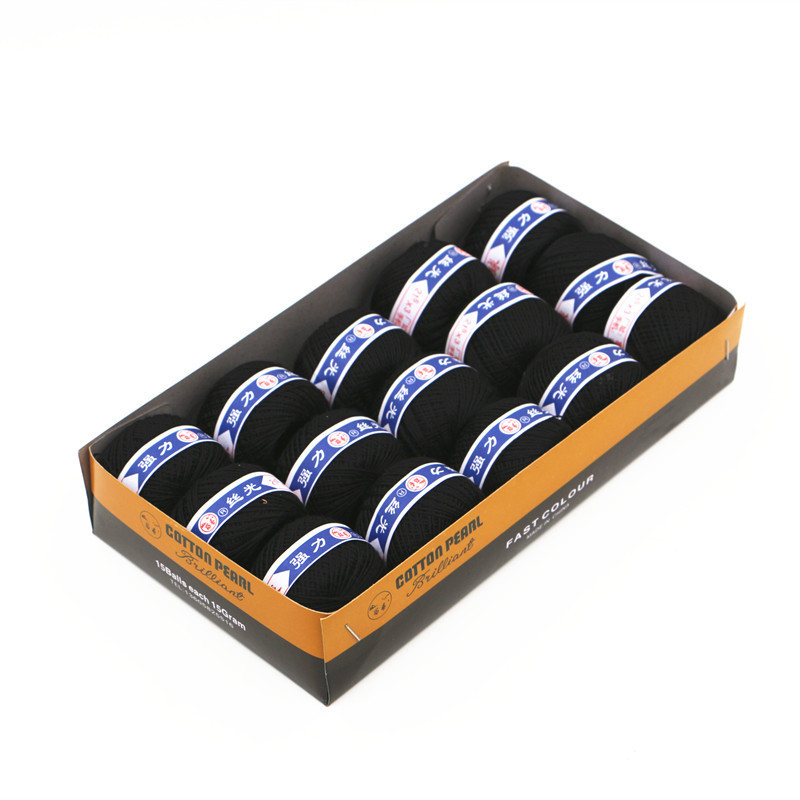15 pieces of mercerized ball thread 21 3-strand quilt thread black and white red and blue box household sewing quilt Thread Group 15 pieces of mercerized ball thread 21 3-strand quilt thread black and white red and blue box household sewing quilt Thread Group
