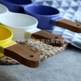 Четырехноколорная керамическая приправа чаша творческий белый соус уксус приправы блюдо из слизняка ингредиенты характерные ингредиенты салата миска