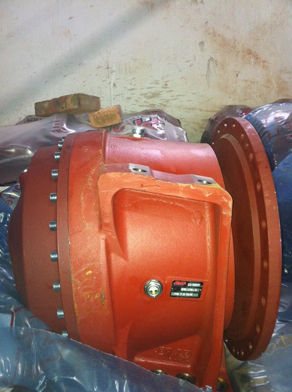 搅拌车PMB7.2R129减速机耐用混凝土变频