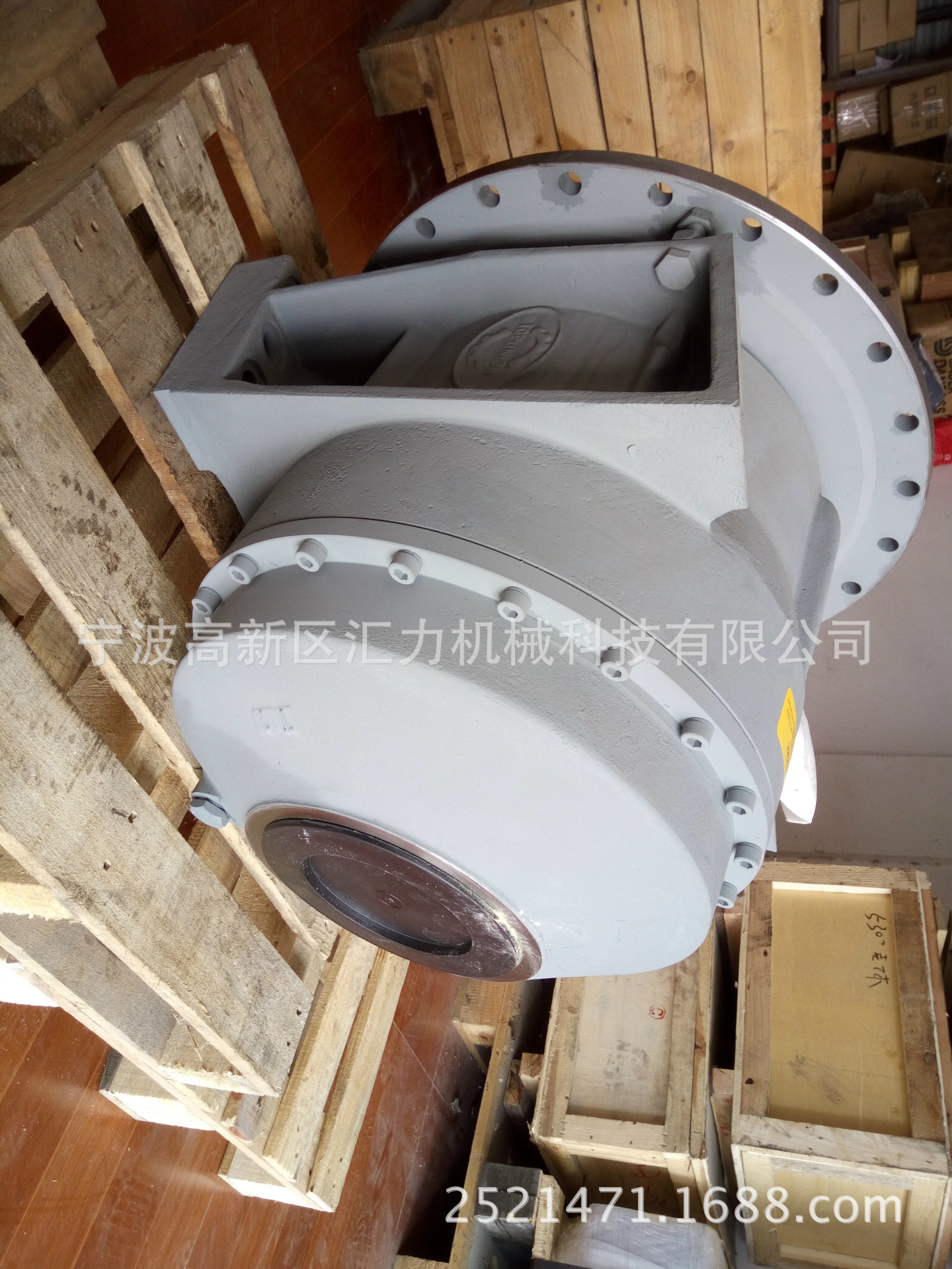 三一混凝土搅拌车减速机P68厂家直销国Ⅴ排放