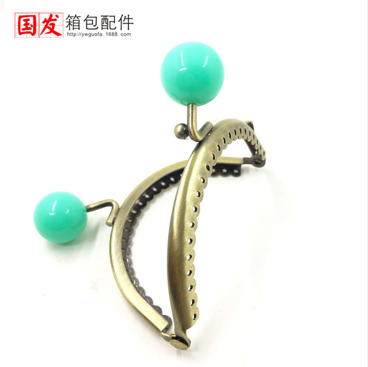 In stock: 8.5CM semicircular de encaje brillante cabeza de oro 20MM cabeza de perlas de bronce    0207 - 20 GT