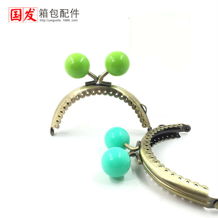 In stock: 8.5CM semicircular de encaje brillante cabeza de oro 20MM cabeza de perlas de bronce    0207 - 20 GT