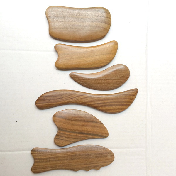 Juanjuan's green sandalwood four types of scraping boards, triangular bird, square S-shaped symbol-shaped scraping points, massage scraping tablets