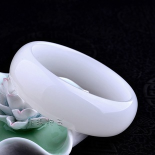 ��ʯһ����֬�� �����������C�ӌ��Ӻ�Ů����ʯ�C���������l