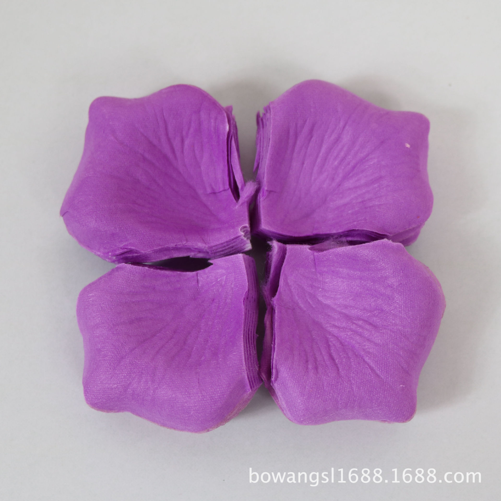 En stock al por mayor simulación pétalos de rosa mano-tirar flor boda habitación boda cama vacaciones decoración no tejido pétalos 144 piezas/bolsa