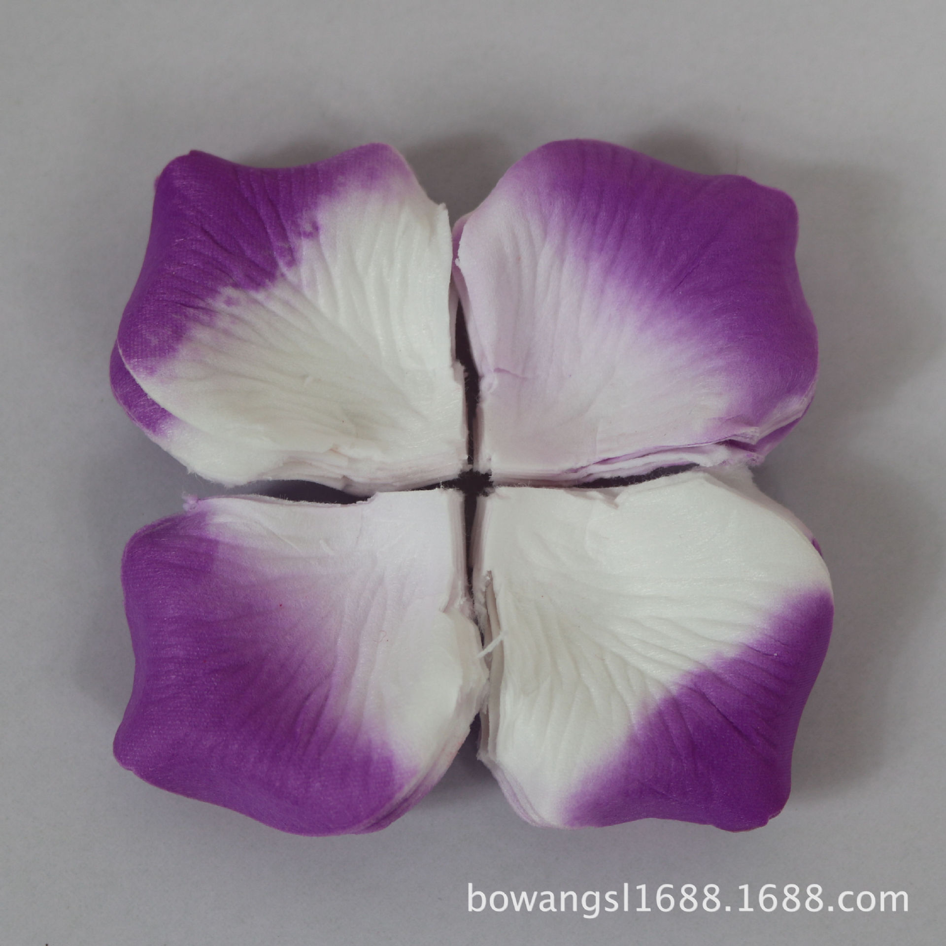 En stock al por mayor simulación pétalos de rosa mano-tirar flor boda habitación boda cama vacaciones decoración no tejido pétalos 144 piezas/bolsa