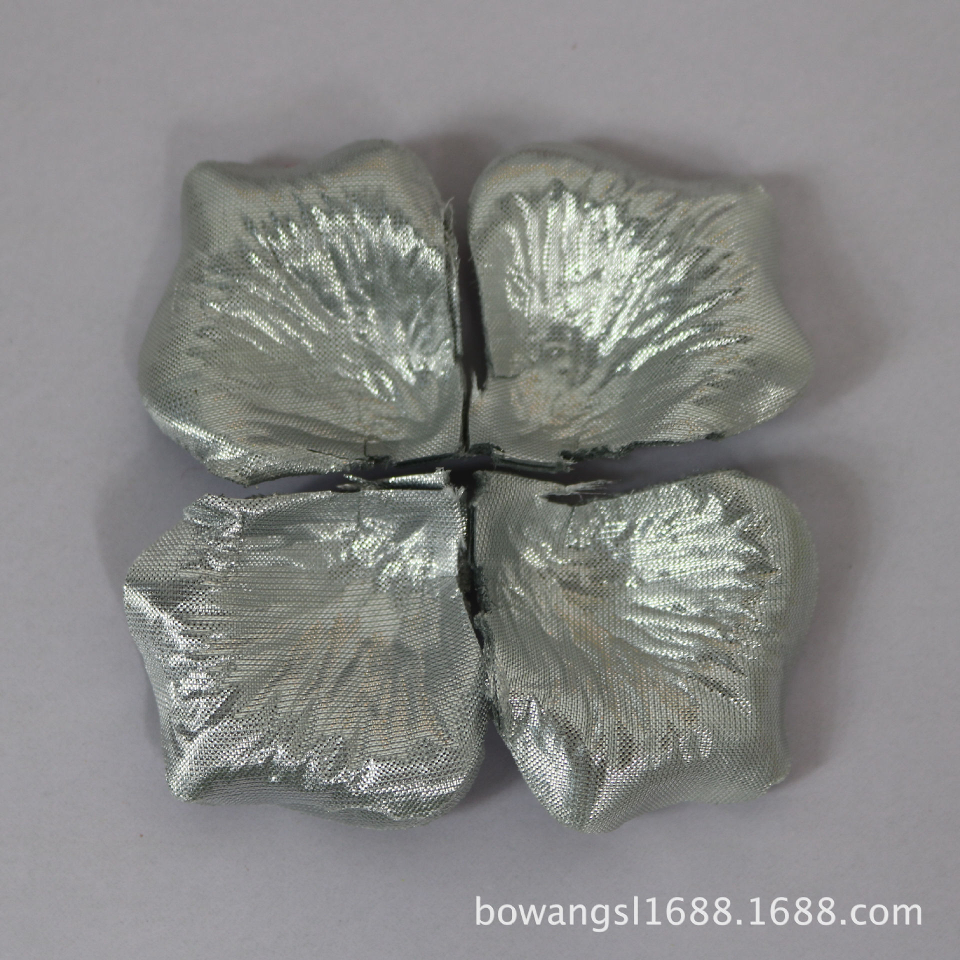 En stock al por mayor simulación pétalos de rosa mano-tirar flor boda habitación boda cama vacaciones decoración no tejido pétalos 144 piezas/bolsa