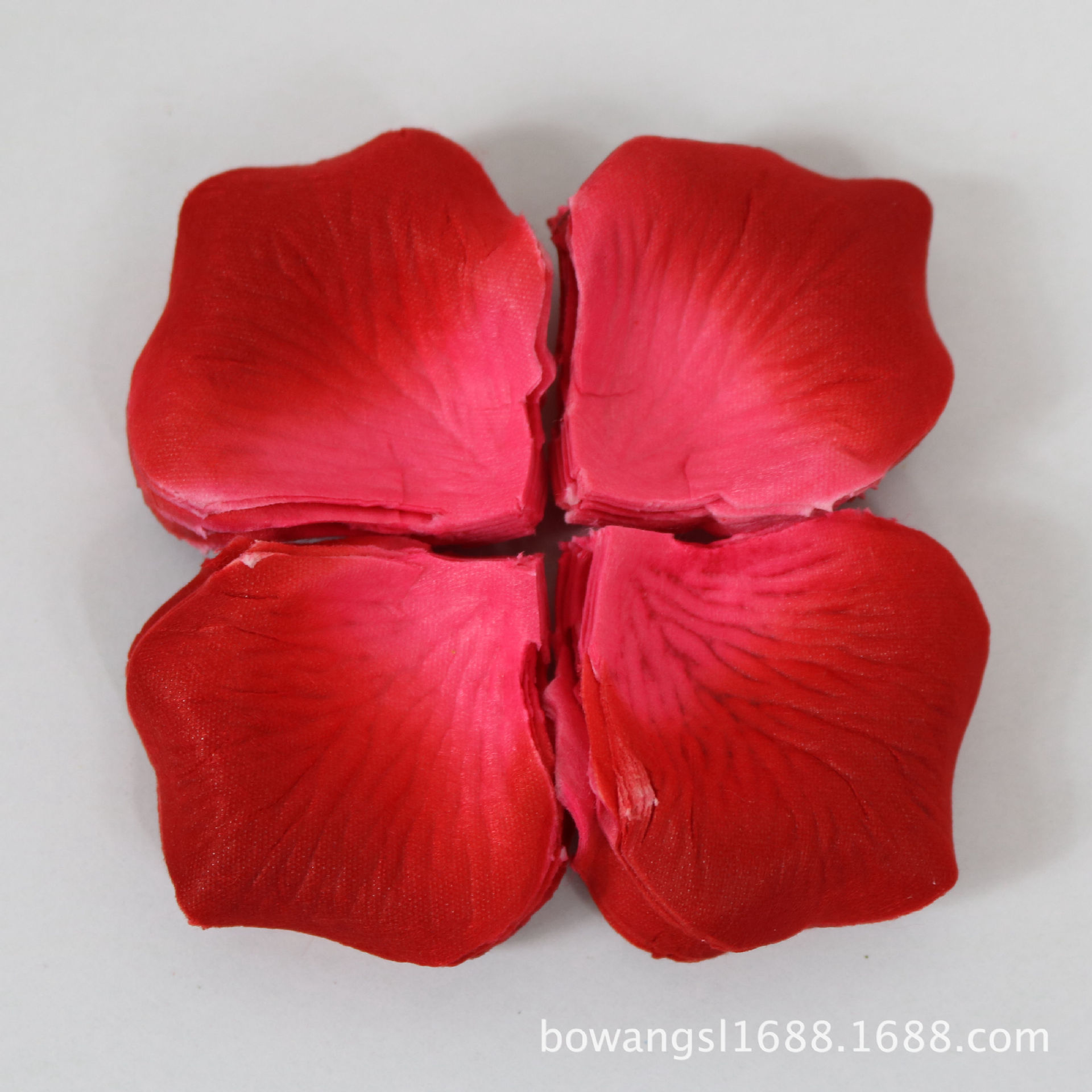 En stock al por mayor simulación pétalos de rosa mano-tirar flor boda habitación boda cama vacaciones decoración no tejido pétalos 144 piezas/bolsa