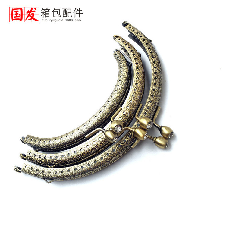 8.5CM, 10.5CM, 12.5, 15CM semicircular cabeza de diamante en relieve oro bronce con incrustaciones de diamantes oro